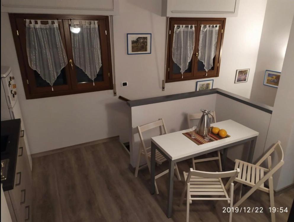 Appartamento In Villa Con Giardino A 300M Dal Lago Maggiore Castelletto sopra Ticino Kültér fotó